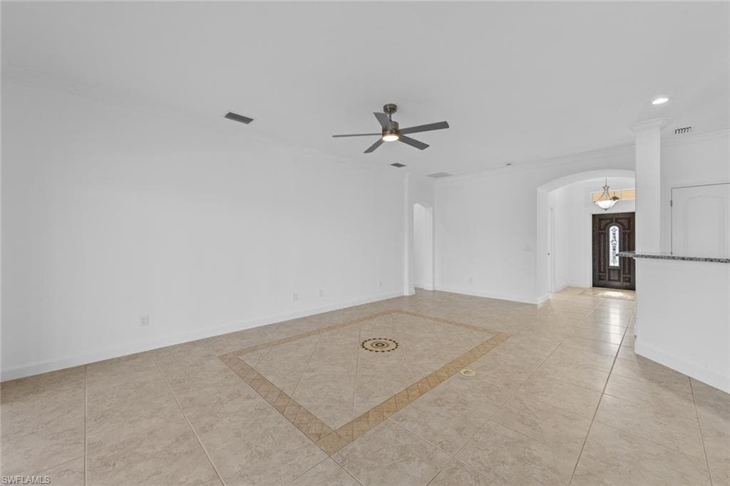 831 5th Ter, Cape Coral, FL 33991-10