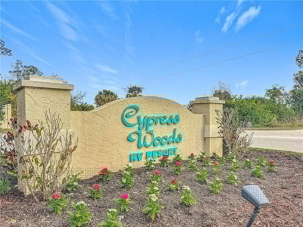 10047 Parkwood Dr. B51, Fort Myers, FL 33905-9