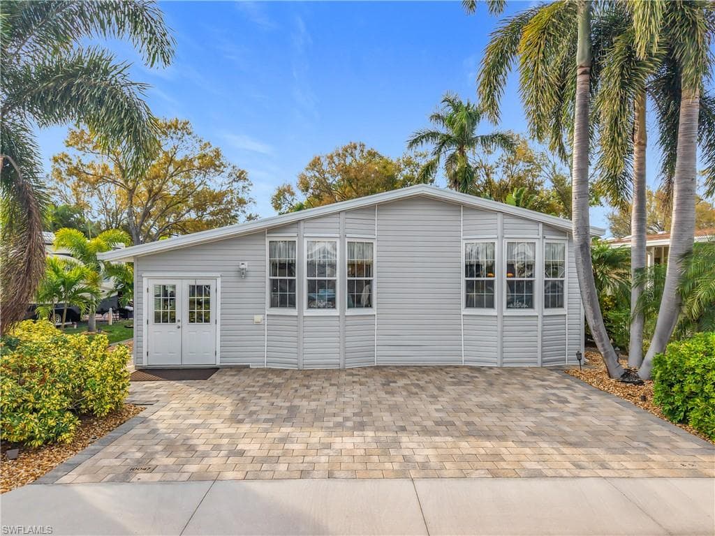 10047 Parkwood Dr. B51, Fort Myers, FL 33905-2