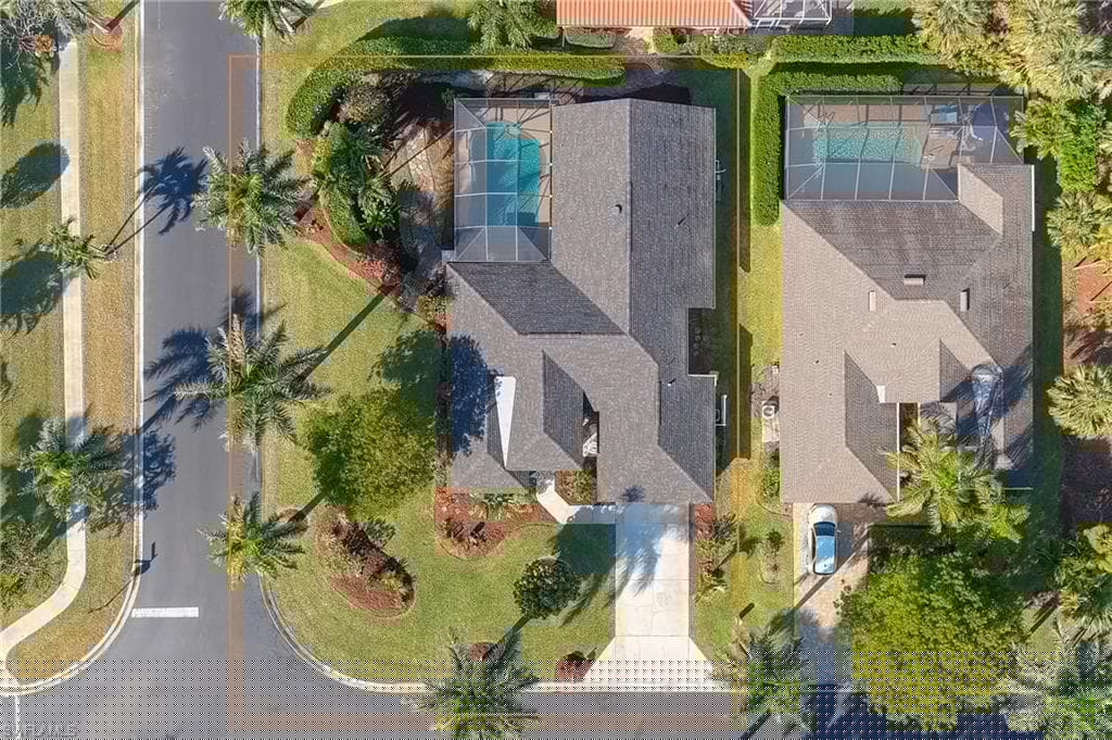 1015 Tivoli Ln, Naples, FL 34104-30