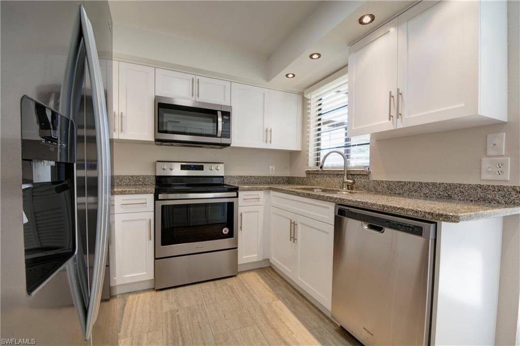 3635 Boca Ciega Dr 102, Naples, FL 34112-3