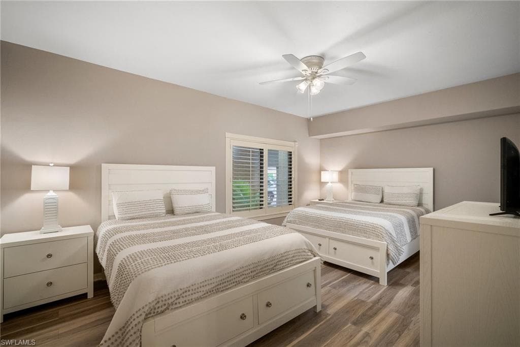 6760 Pelican Bay Blvd 312, Naples, FL 34108-19