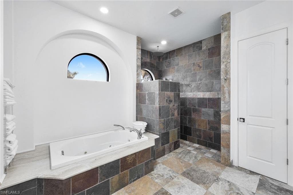 494 Seagull Ave, Naples, FL 34108-10