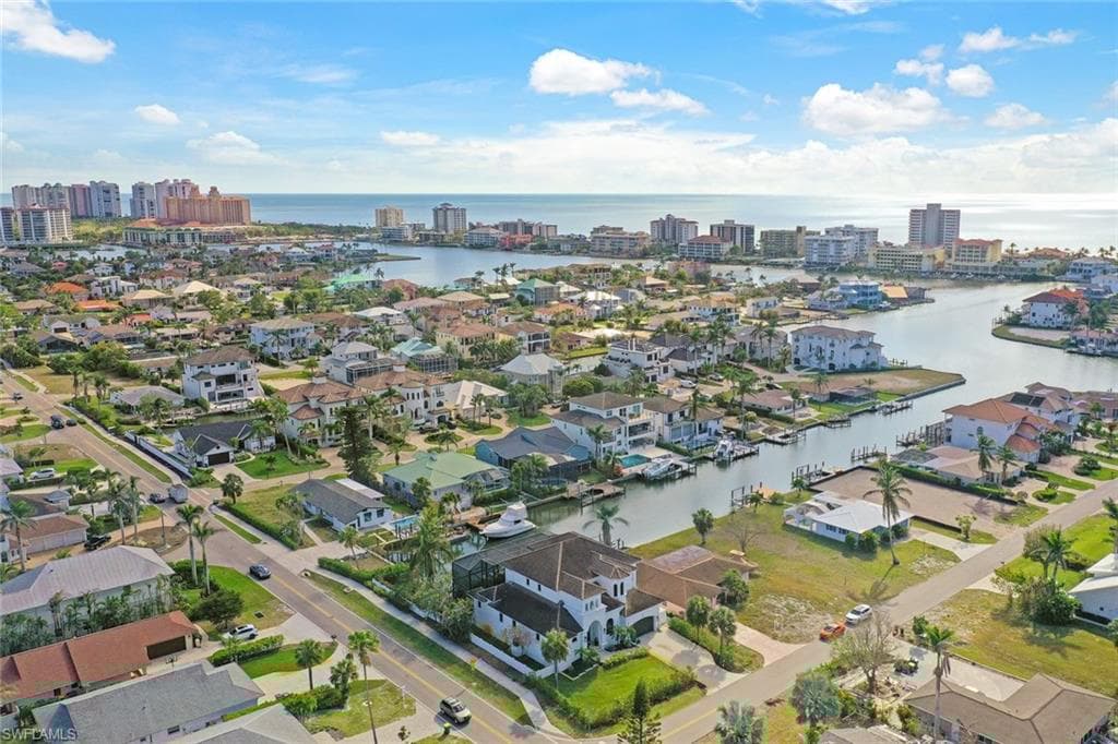 494 Seagull Ave, Naples, FL 34108-34