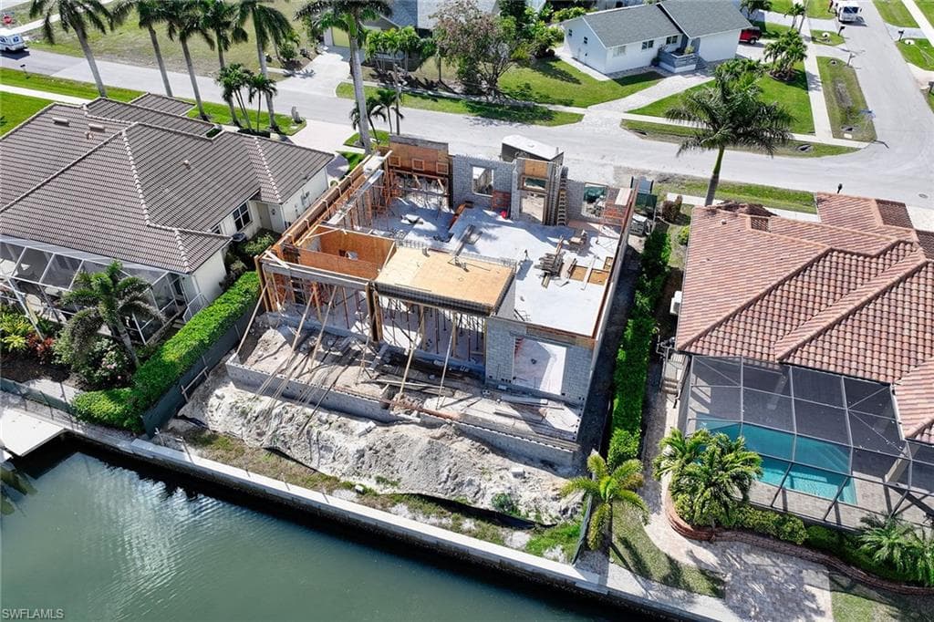 25 Covewood Ct, Marco Island, FL 34145-4