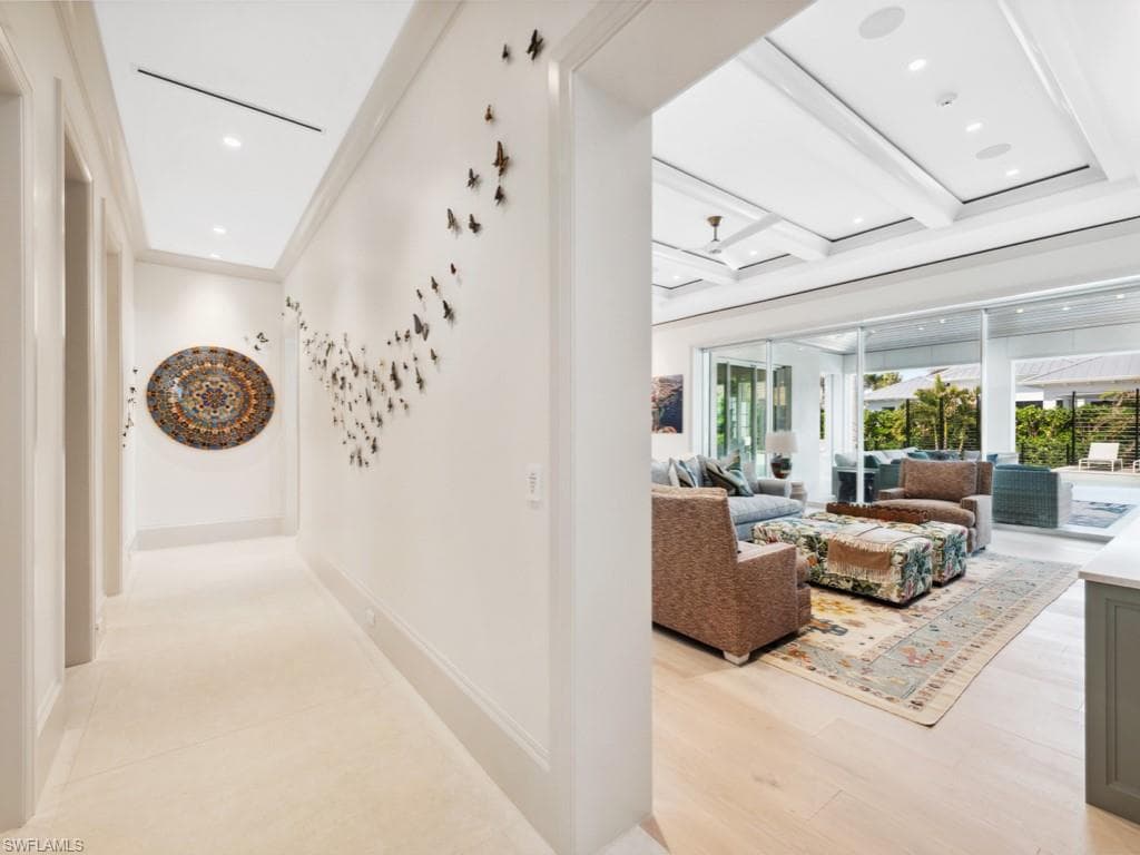 565 Anchor Rode Dr, Naples, FL 34103-11