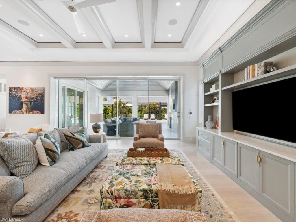 565 Anchor Rode Dr, Naples, FL 34103-13