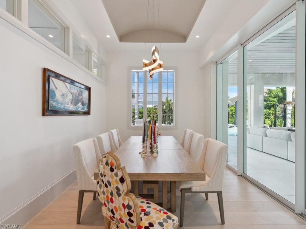 565 Anchor Rode Dr, Naples, FL 34103-6