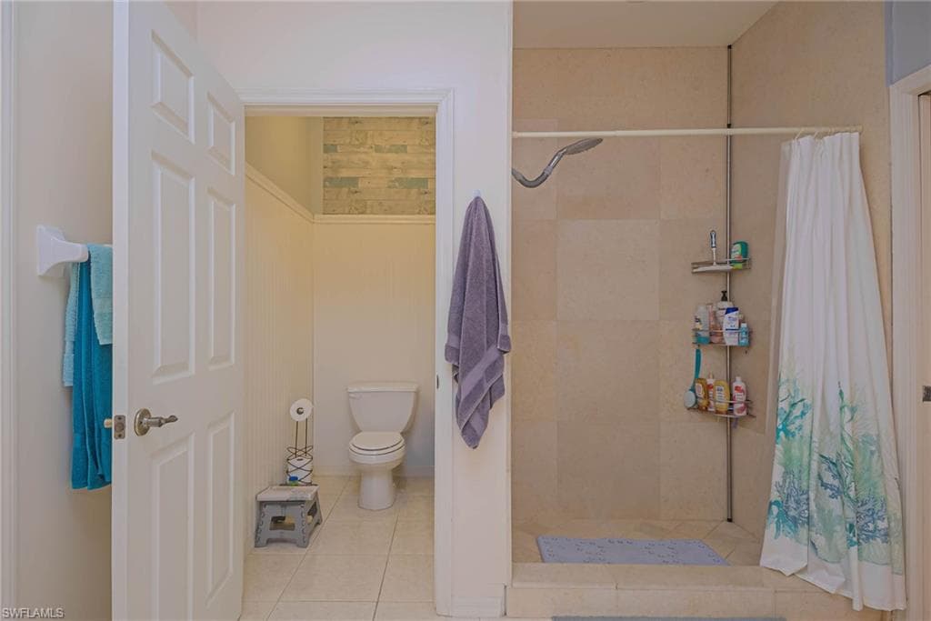 443 Crossfield Cir 74, Naples, FL 34104-21