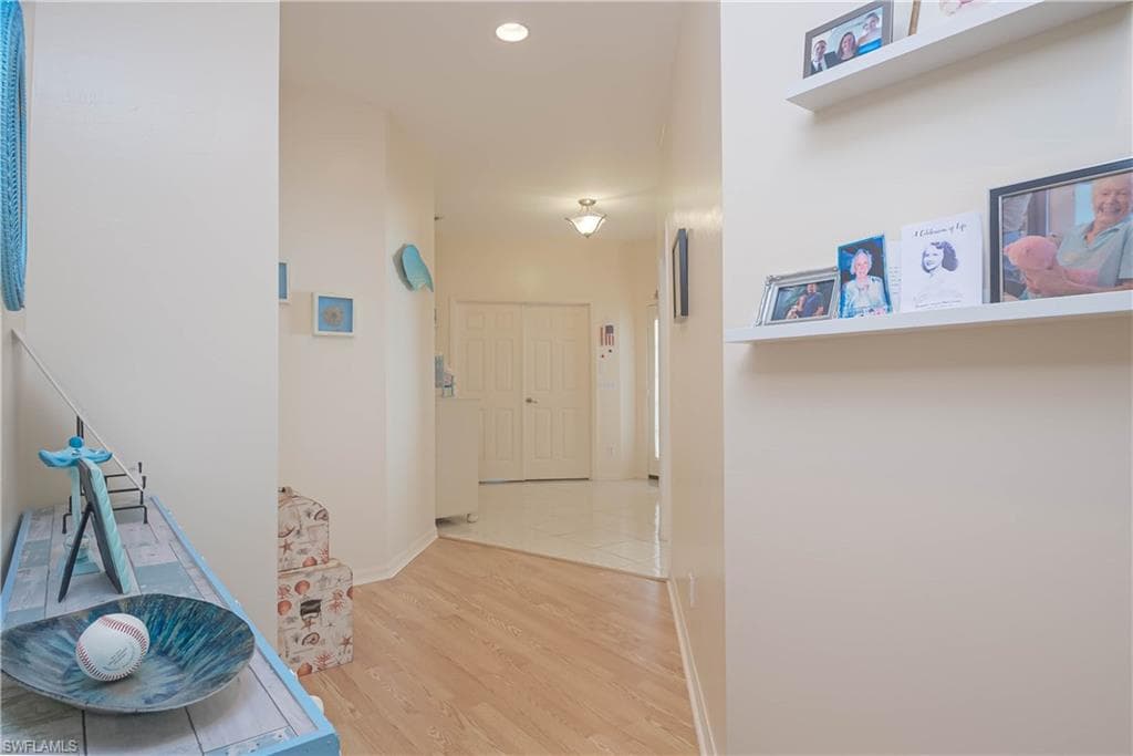 443 Crossfield Cir 74, Naples, FL 34104-22