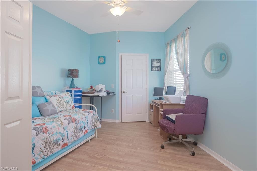 443 Crossfield Cir 74, Naples, FL 34104-27