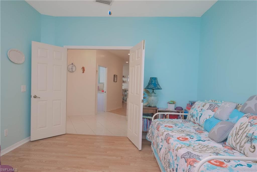 443 Crossfield Cir 74, Naples, FL 34104-28
