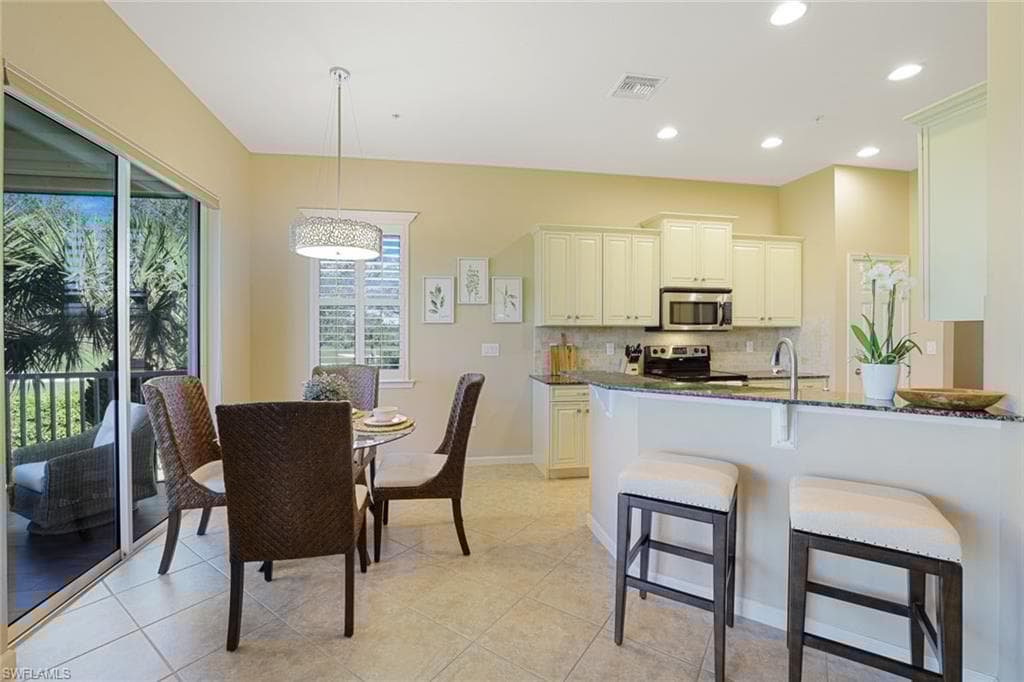 9505 Ironstone Ter 202, Naples, FL 34120-14