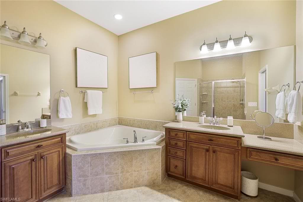 9505 Ironstone Ter 202, Naples, FL 34120-22