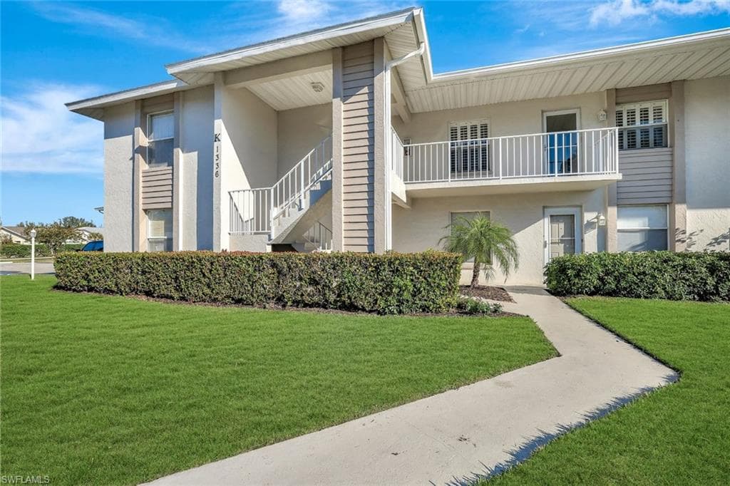1336 Churchill Cir K202, Naples, FL 34116-4