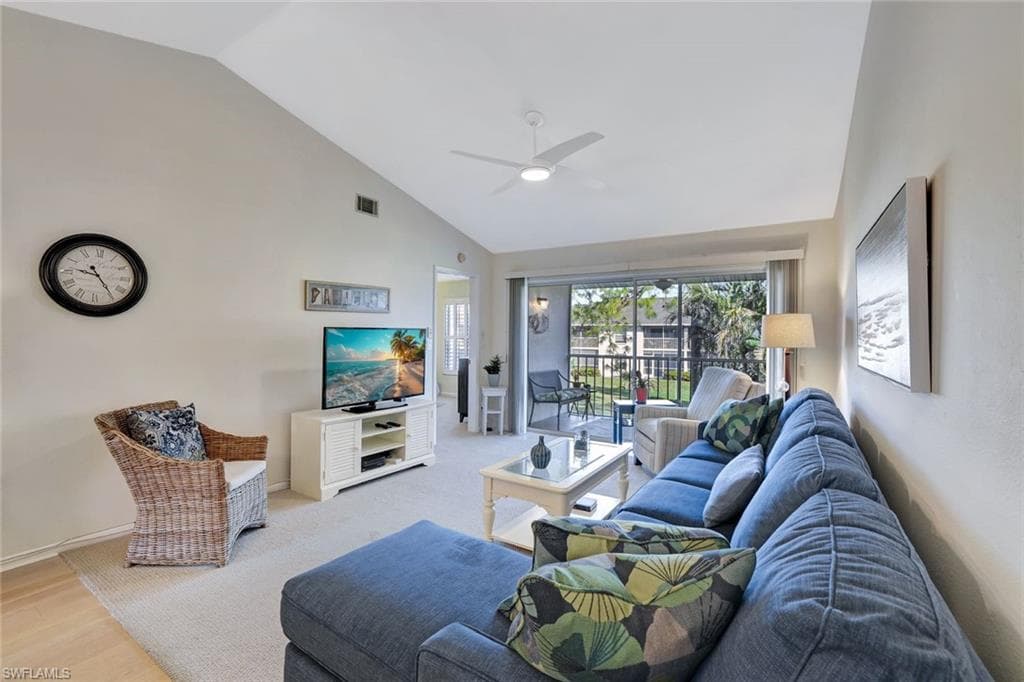 1336 Churchill Cir K202, Naples, FL 34116-6