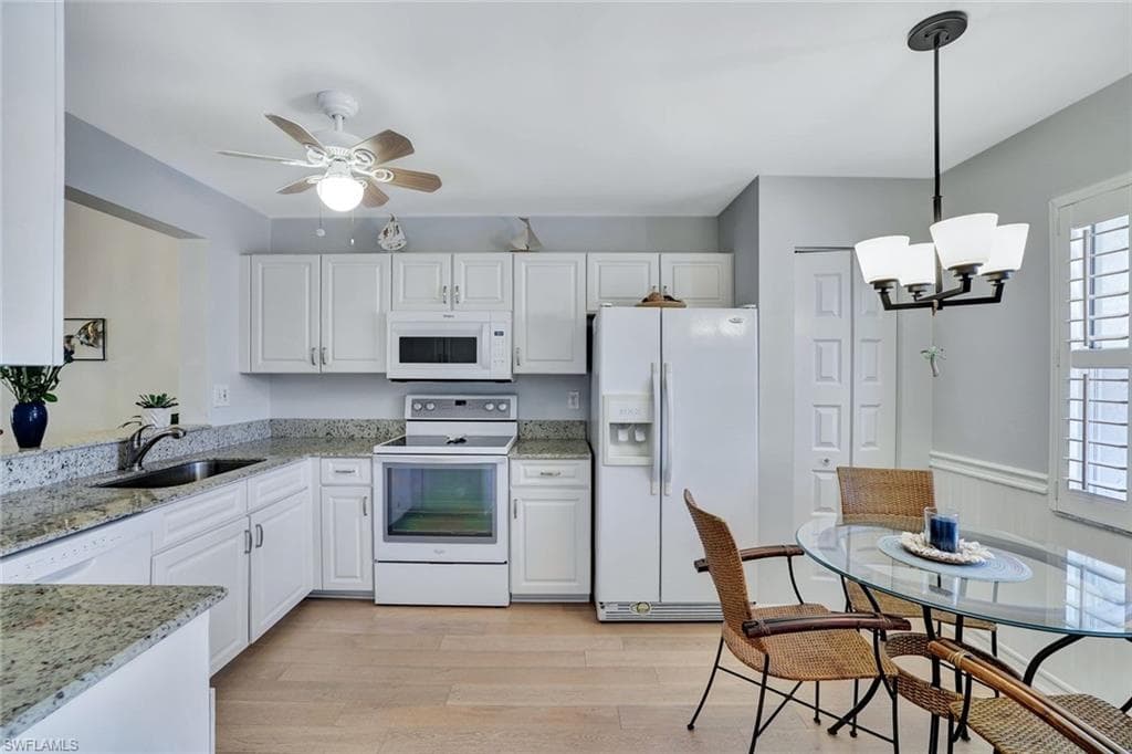 1336 Churchill Cir K202, Naples, FL 34116-7