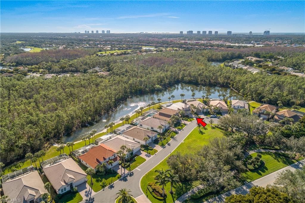 9271 Oak Strand Dr, Estero, FL 34135-4
