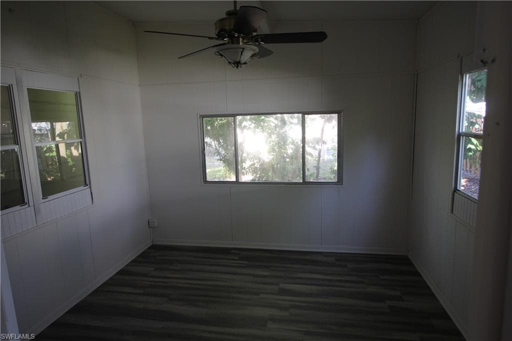 21100 Cypress Park Cir, Estero, FL 33928-9