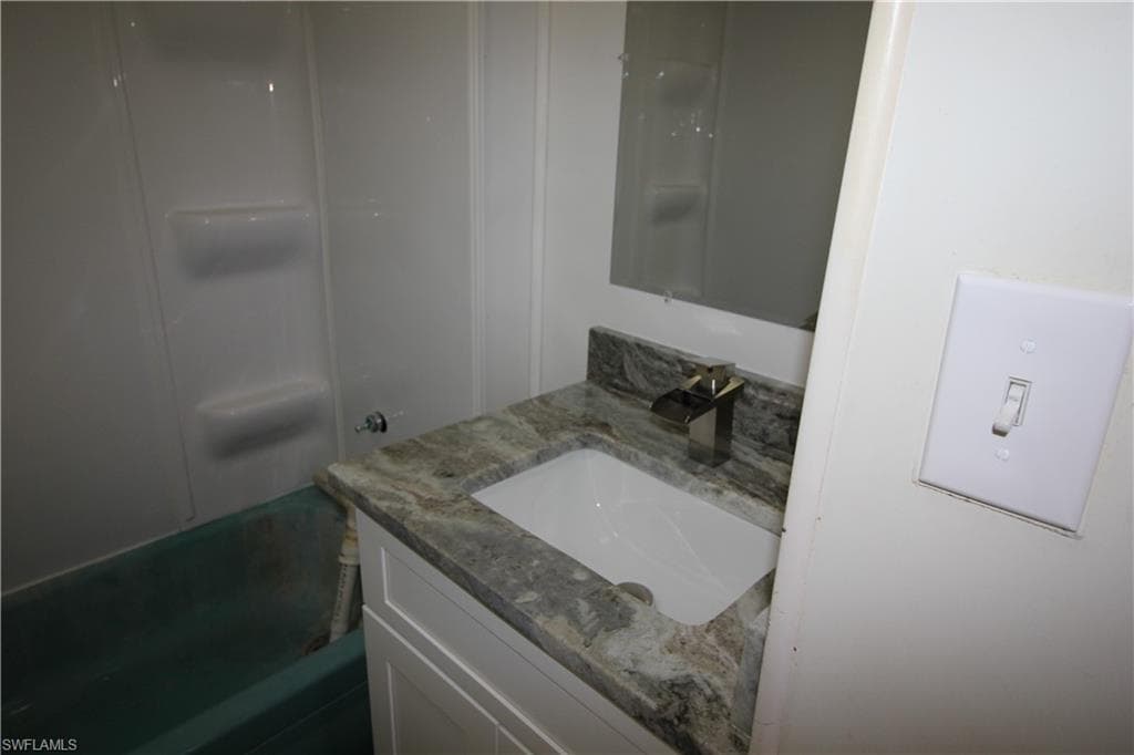 21100 Cypress Park Cir, Estero, FL 33928-12