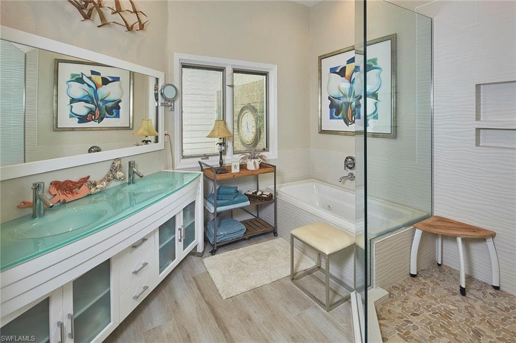 4062 Crayton Rd F5, Naples, FL 34103-12