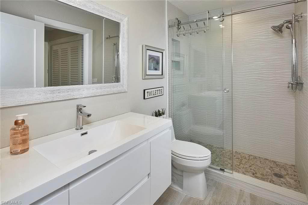 4062 Crayton Rd F5, Naples, FL 34103-15