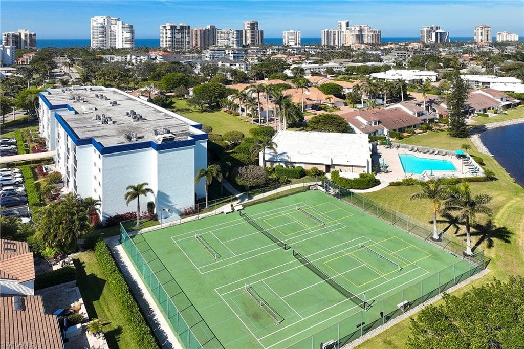 4062 Crayton Rd F5, Naples, FL 34103-21