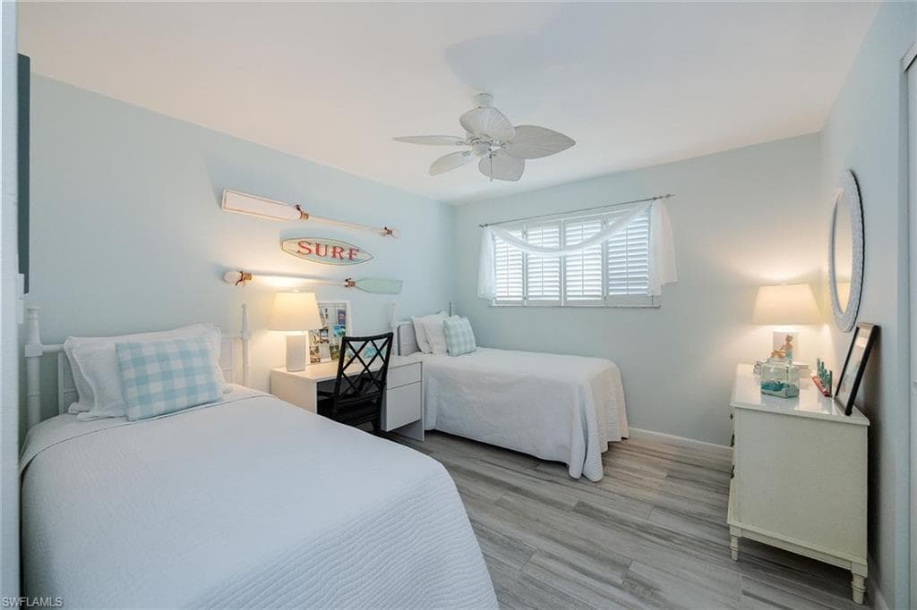 788 Park Shore Dr C17, Naples, FL 34103-16
