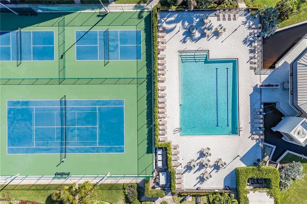788 Park Shore Dr C17, Naples, FL 34103-33