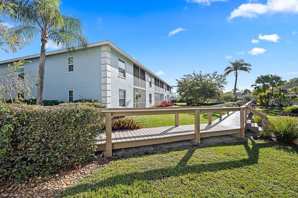 5739 Whitaker Rd A104, Naples, FL 34112-29
