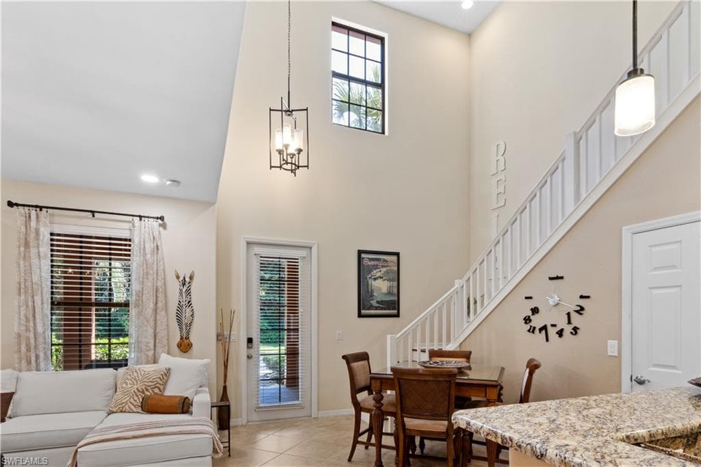 8997 Cambria Cir 2004, Naples, FL 34113-14