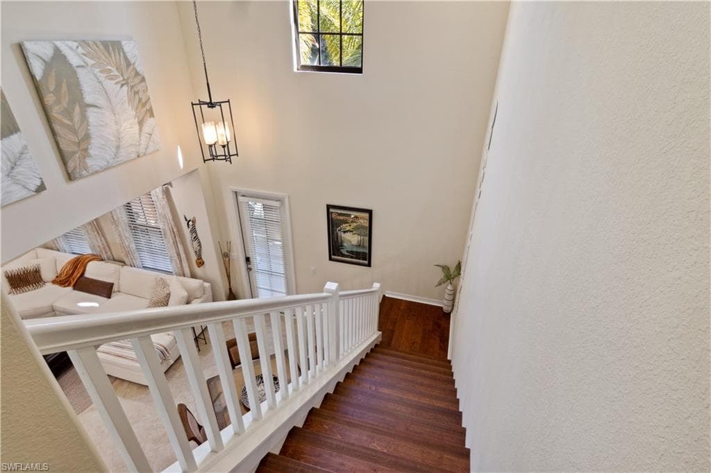 8997 Cambria Cir 2004, Naples, FL 34113-19