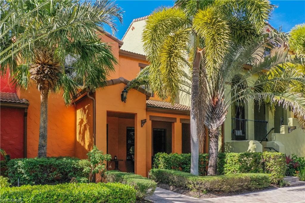 8997 Cambria Cir 2004, Naples, FL 34113-3