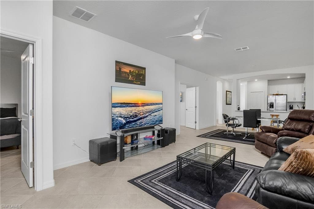 2215 Dragonfruit Way, Naples, FL 34120-8