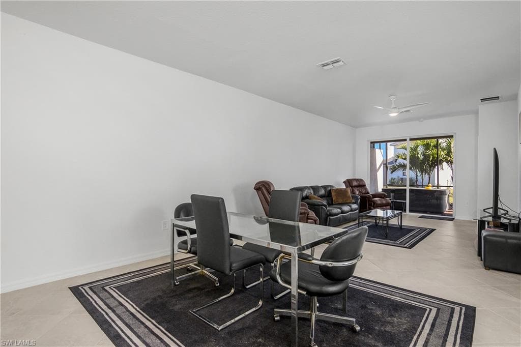 2215 Dragonfruit Way, Naples, FL 34120-5