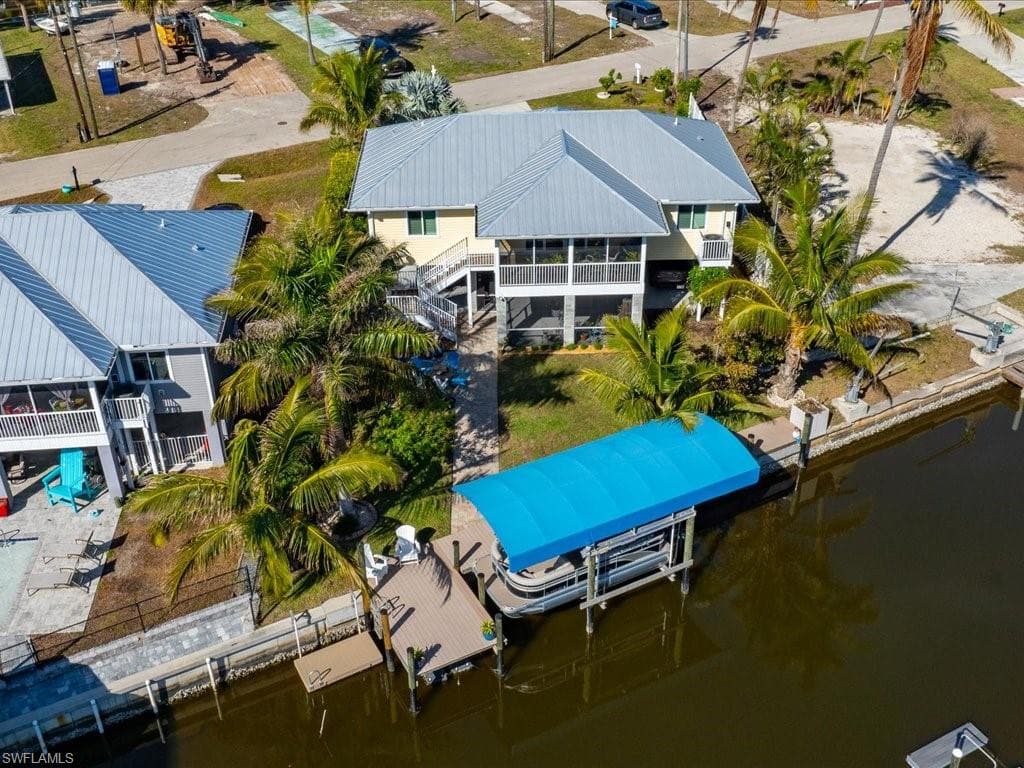 24536 Dolphin St, Bonita Springs, FL 34134-25