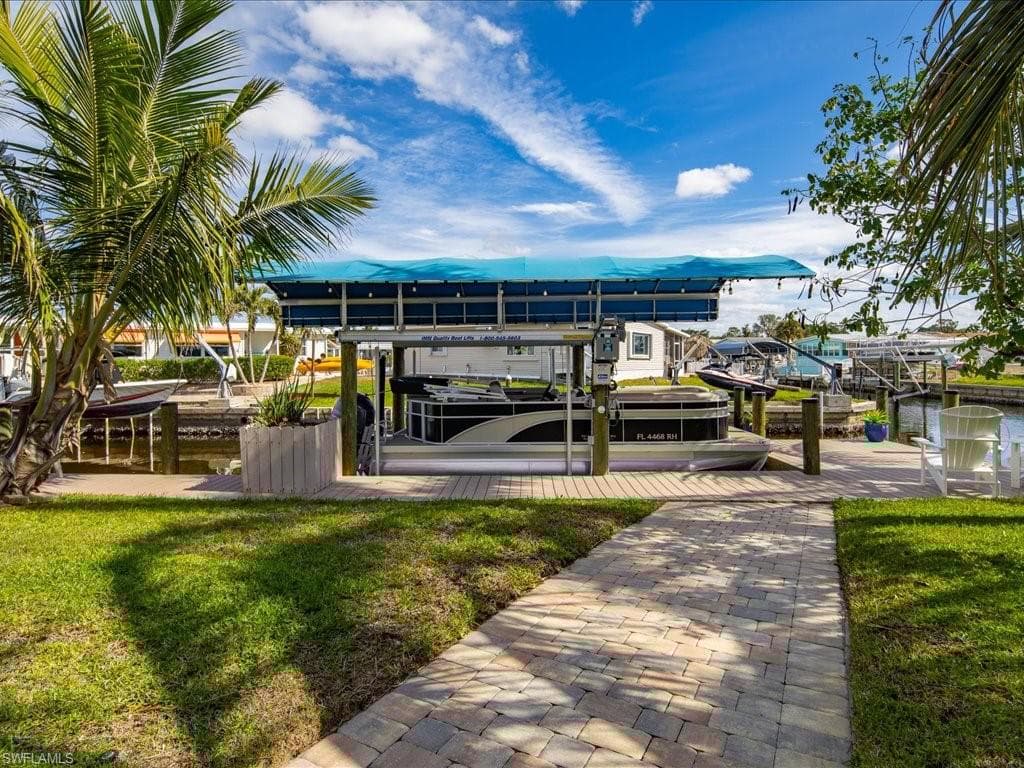 24536 Dolphin St, Bonita Springs, FL 34134-2