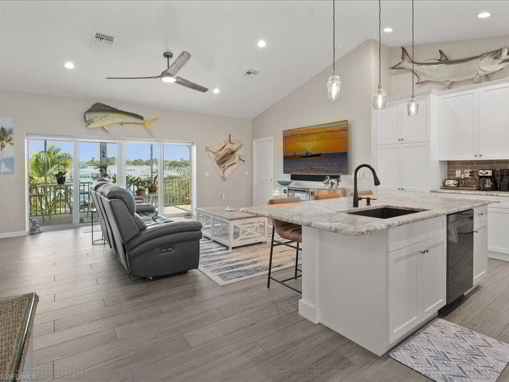24536 Dolphin St, Bonita Springs, FL 34134-4
