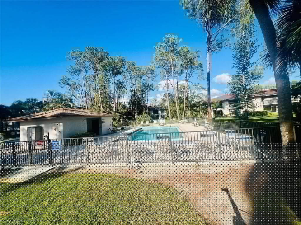 1733 Courtyard Way B206, Naples, FL 34112-11