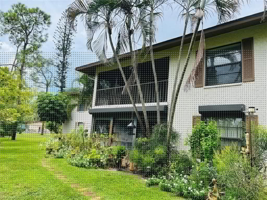 1733 Courtyard Way B206, Naples, FL 34112-4