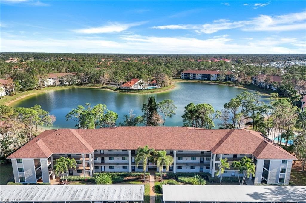5792 Deauville Cir A104, Naples, FL 34112-1