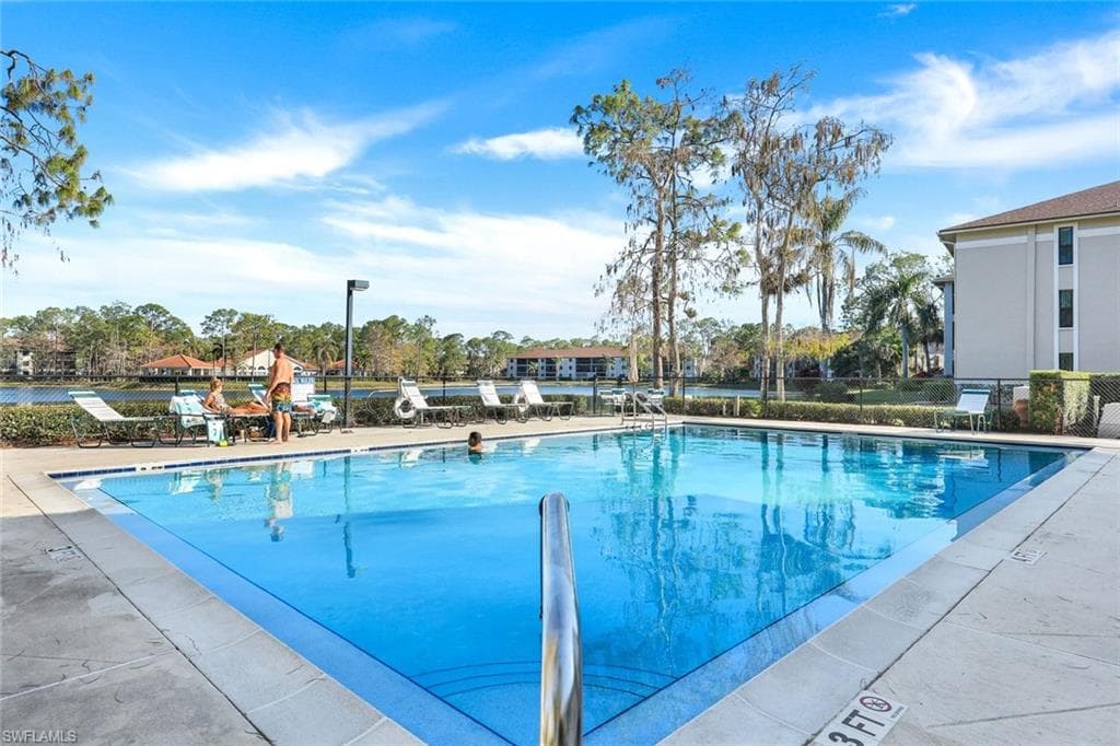 5792 Deauville Cir A104, Naples, FL 34112-22