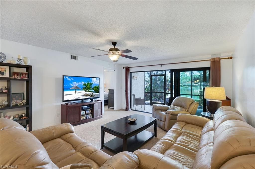 5792 Deauville Cir A104, Naples, FL 34112-5