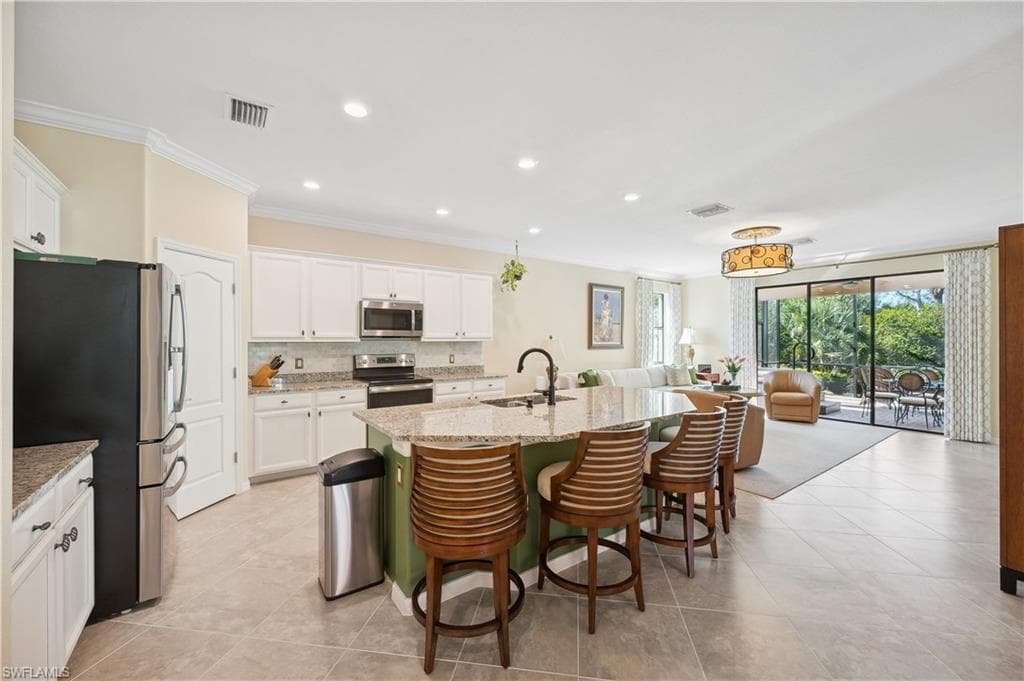 1602 Marton Ct, Naples, FL 34113-12