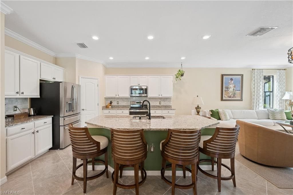 1602 Marton Ct, Naples, FL 34113-13