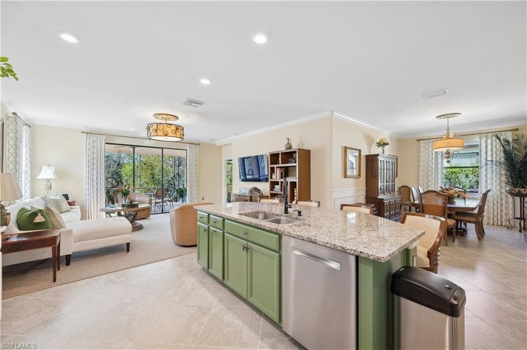 1602 Marton Ct, Naples, FL 34113-15