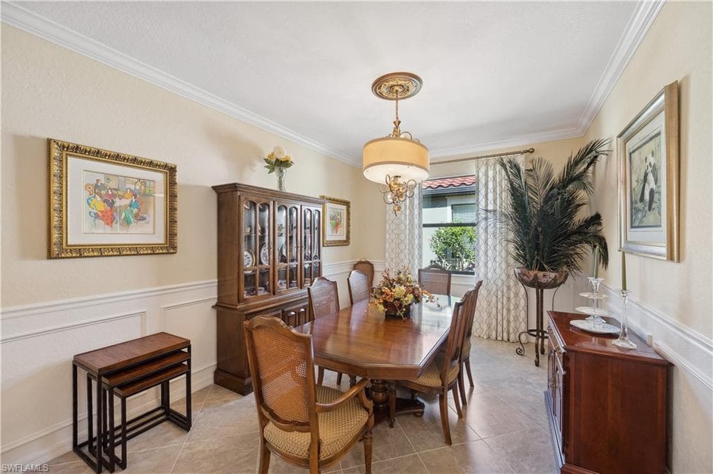 1602 Marton Ct, Naples, FL 34113-18