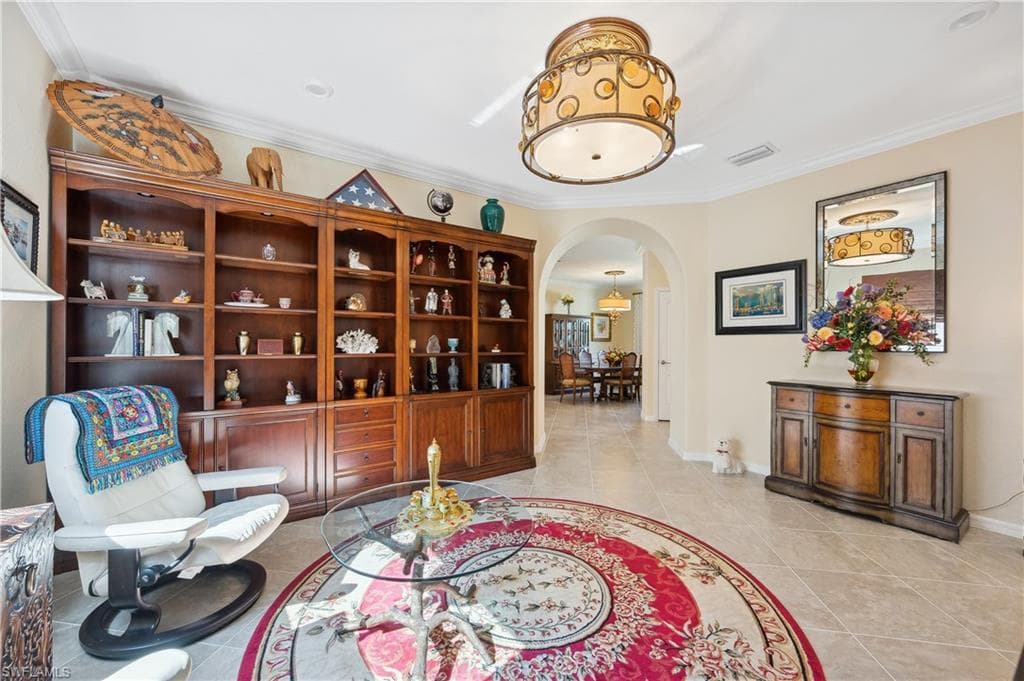 1602 Marton Ct, Naples, FL 34113-21