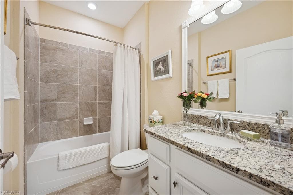 1602 Marton Ct, Naples, FL 34113-28