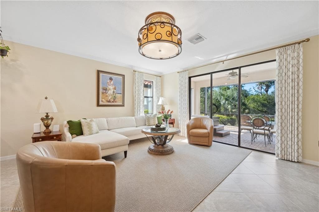 1602 Marton Ct, Naples, FL 34113-7